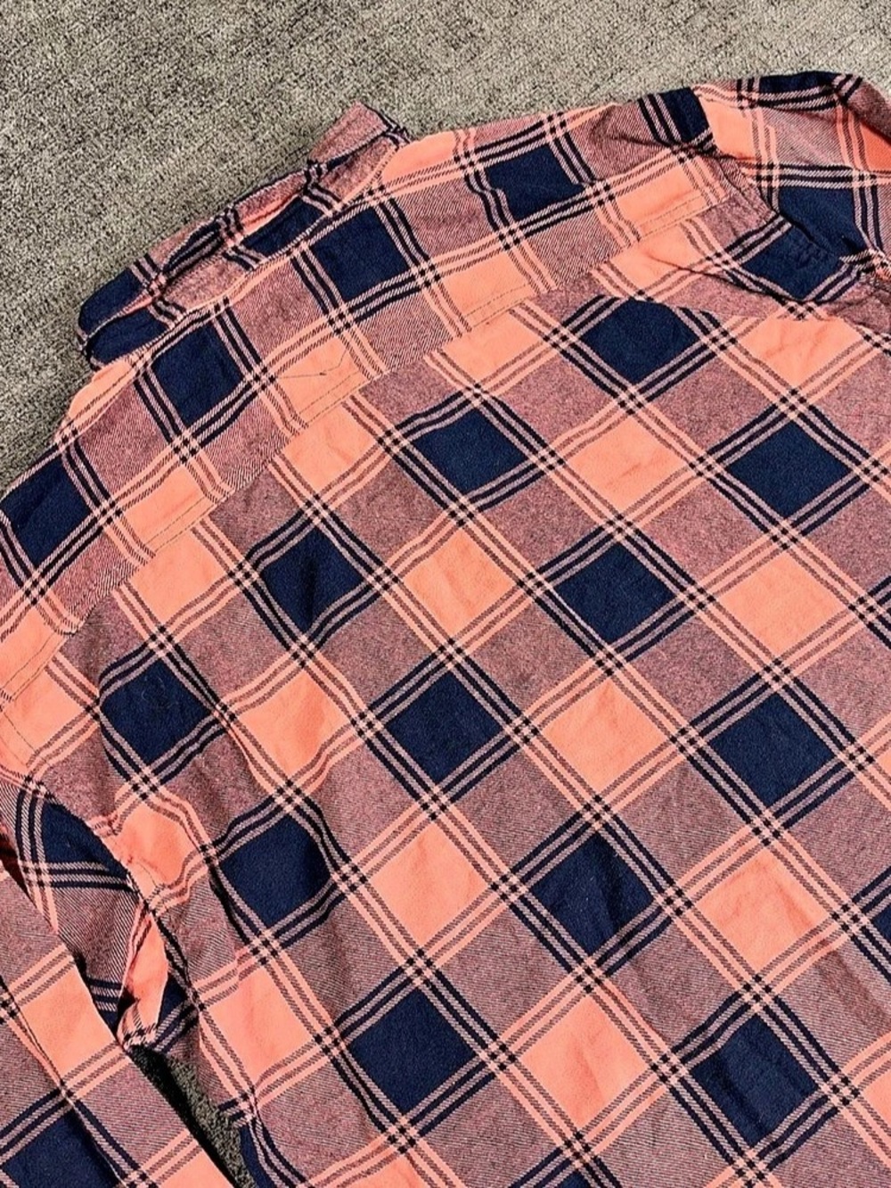Vintage Burberry Men XL Plaid Button Up Pink Navy 100% Cotton Equestrian Knight - Picture 9 of 13